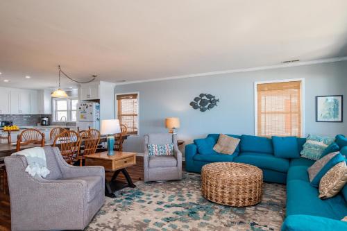 God is Nigh by Oak Island Accommodations - photo 39