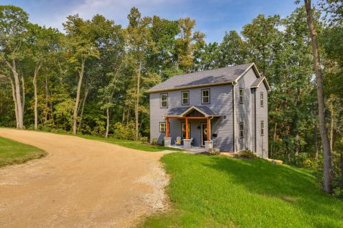 The Linden large & luxurious Galena escape — hotel in Galena