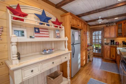 Appalachian Escape — Blowing Rock — photo 5