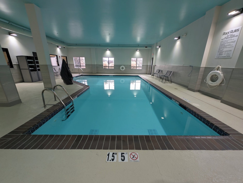 Holiday Inn Express & Suites Carbondale University Area by IHG - photo 15