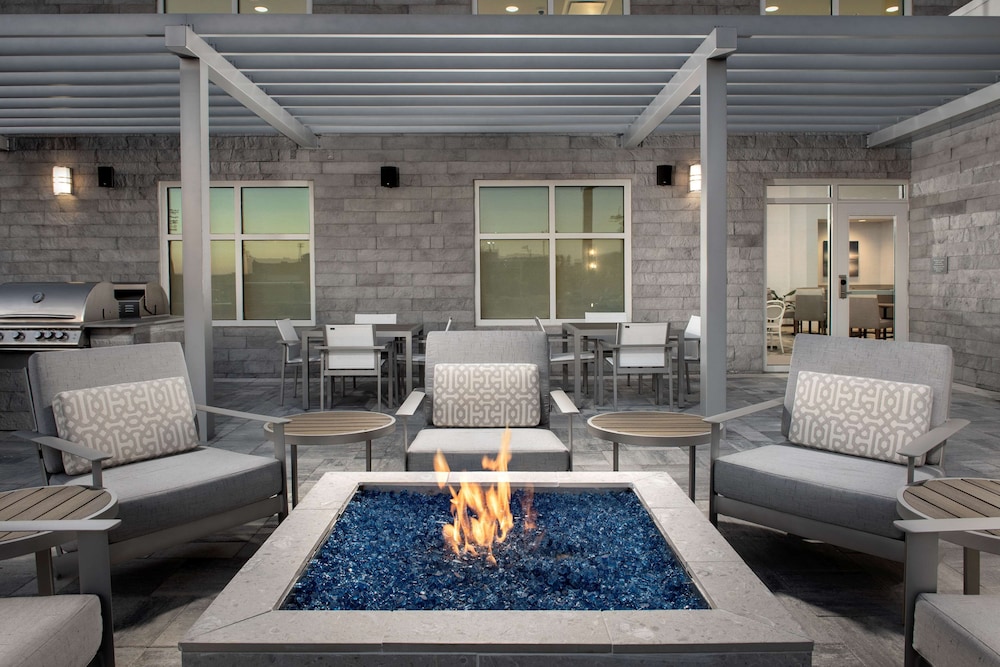Homewood Suites by Hilton Destin - photo 2