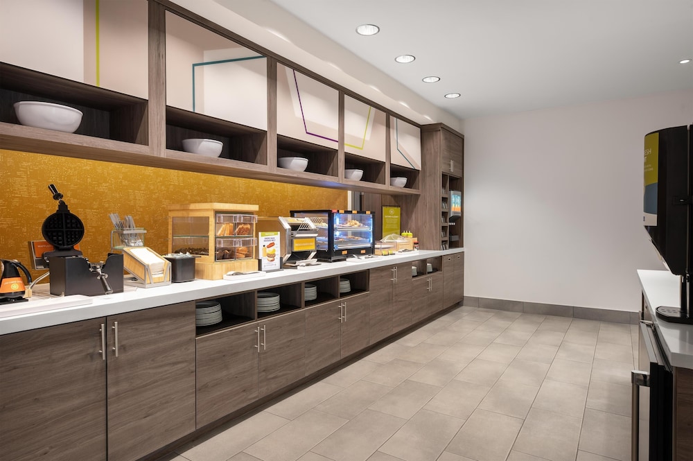 Home2 Suites by Hilton Cincinnati Eastgate - photo 26