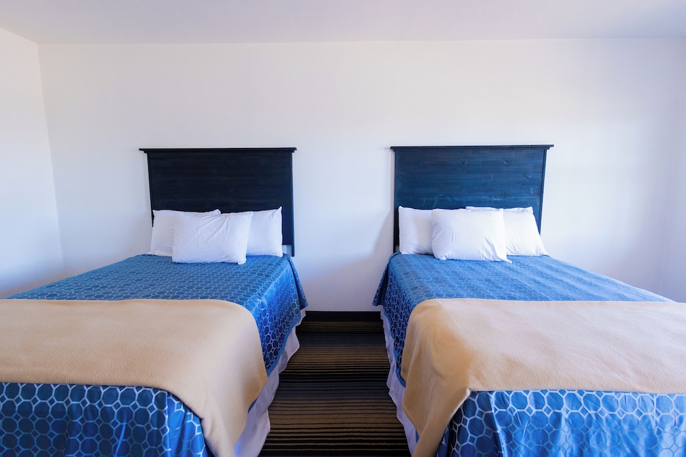 The Brooke Hotel - photo 13