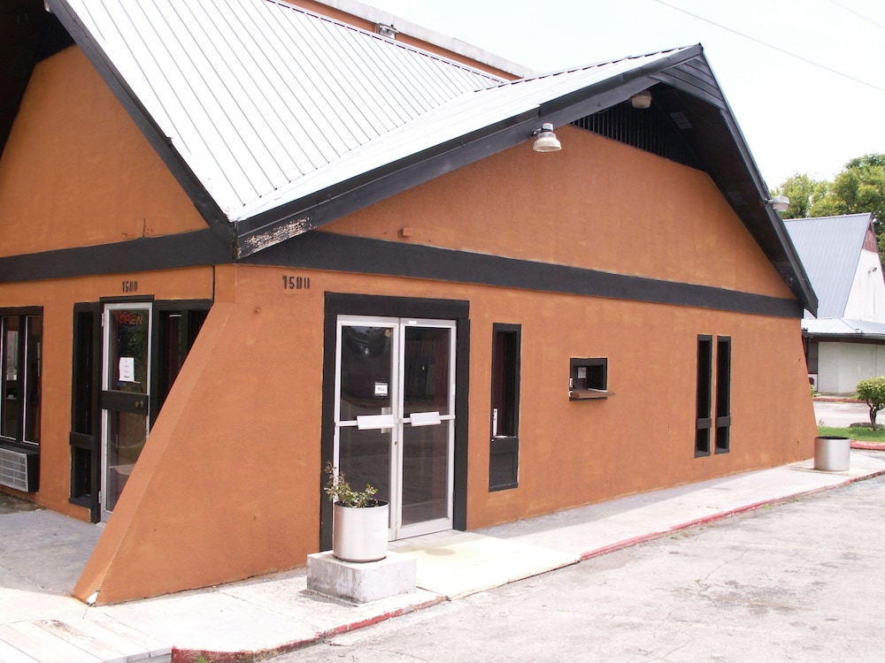 Inn of Knoxville - photo 12