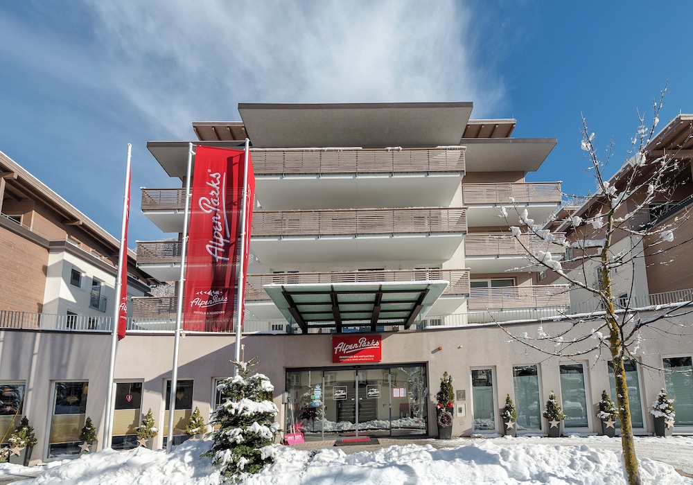 AlpenParks Residence Bad Hofgastein — 4-Star Luxury Hotel in Bad Hofgastein, Austria