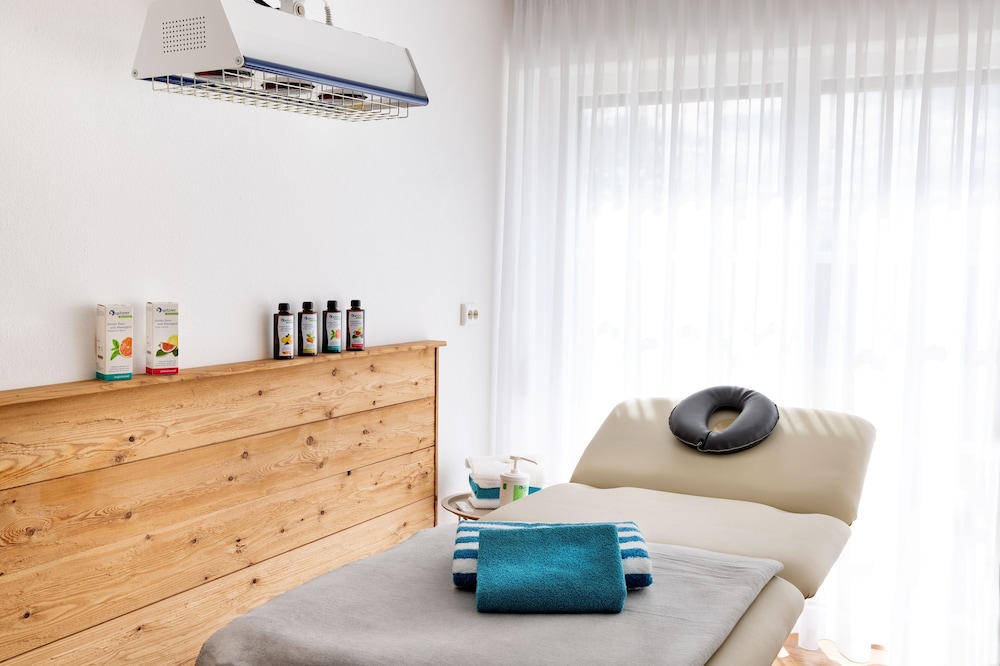 Massage in accommodation