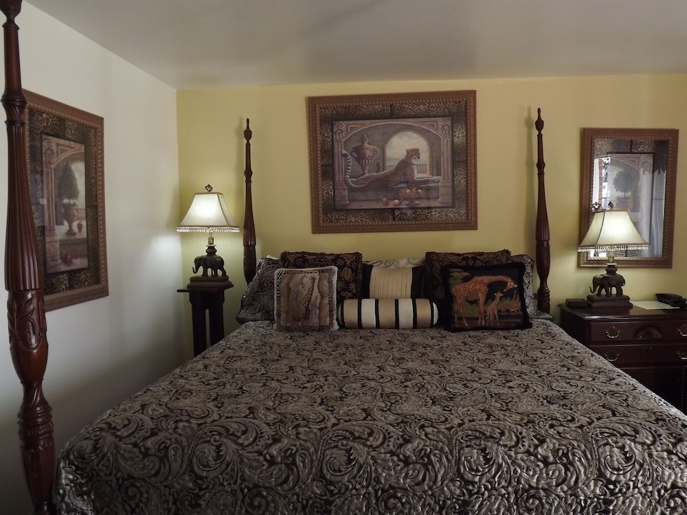 Crest Country Inn - photo 52
