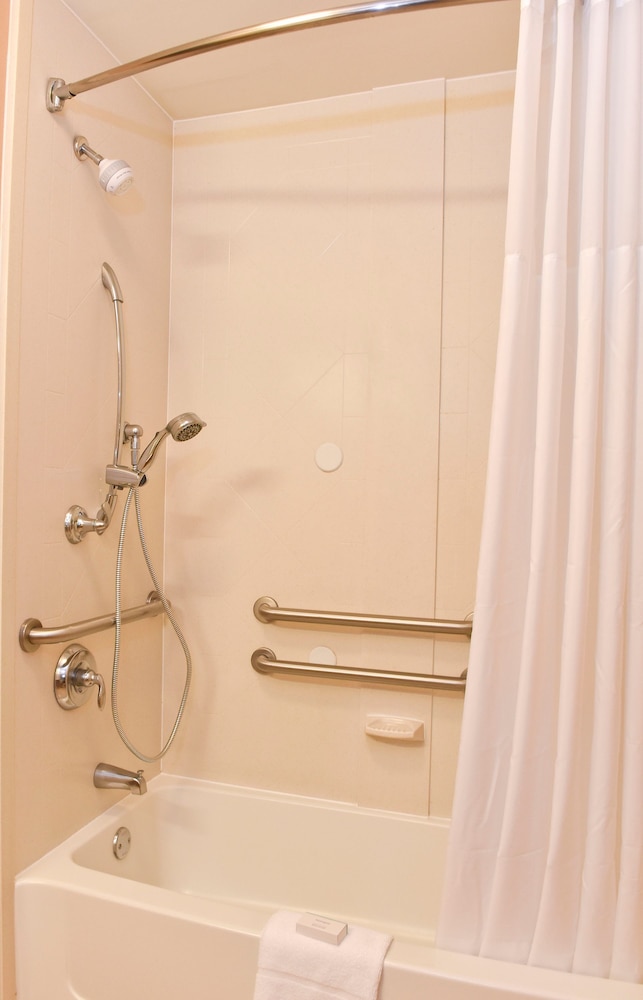 Hampton Inn Ruston - photo 27