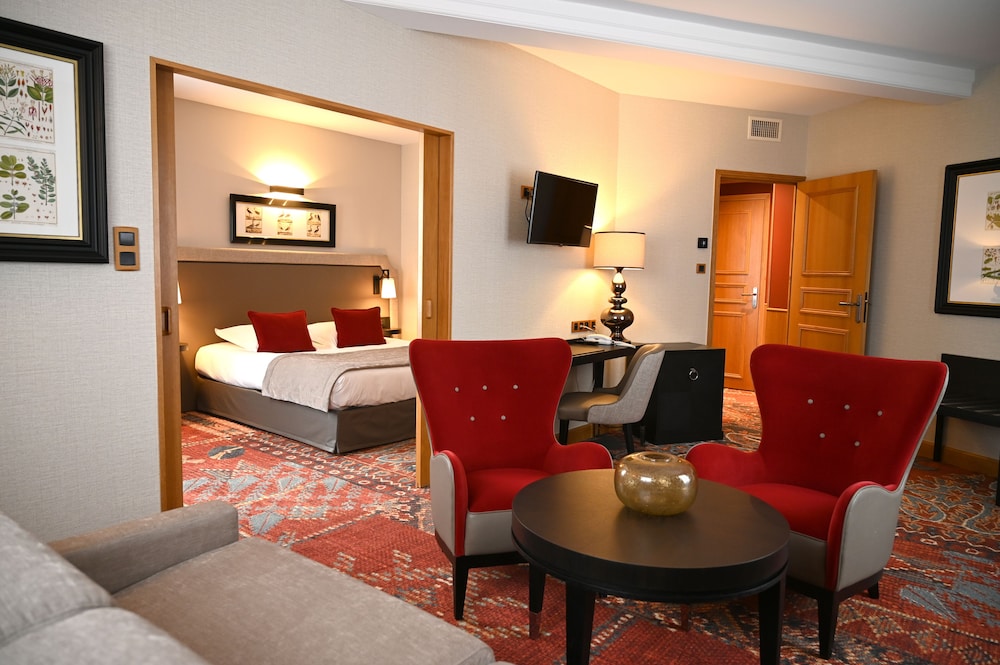 Hôtel Le Rempart in Tournus, France