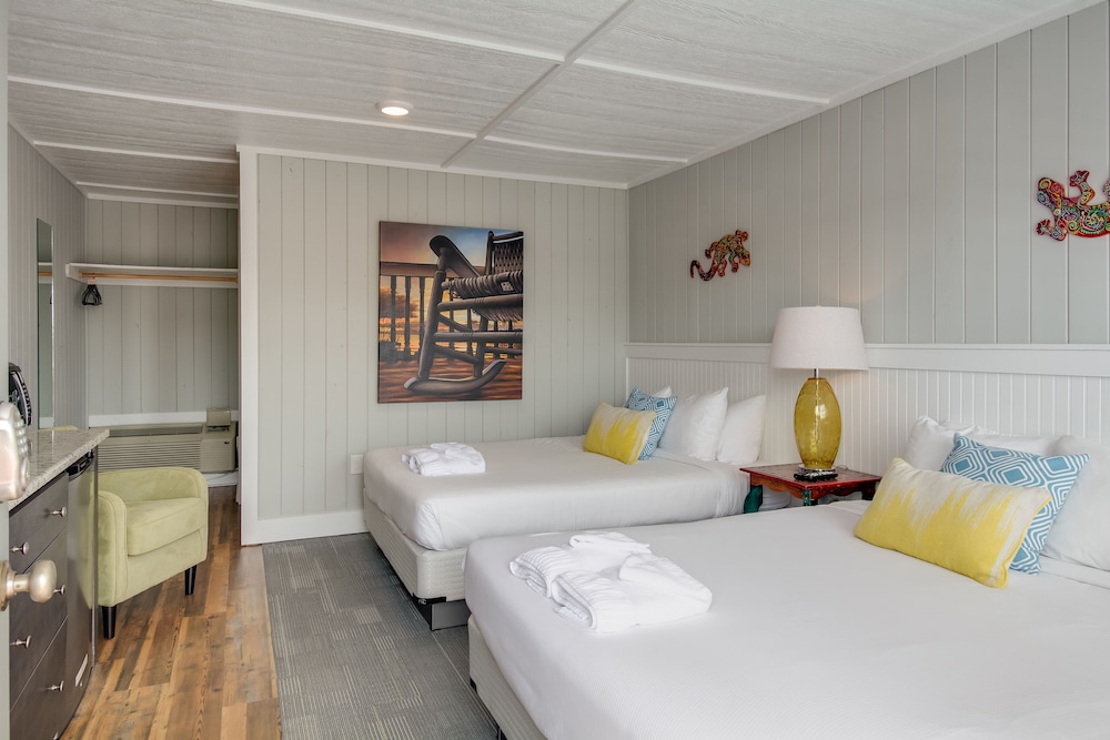 See Sea Motel - photo 48