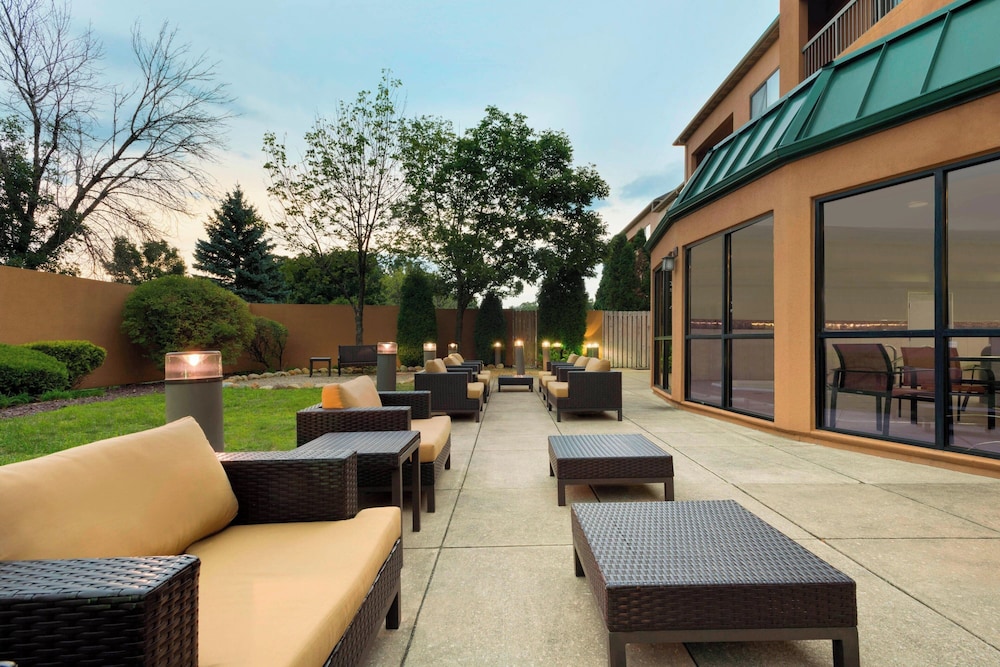 Courtyard by Marriott Akron Fairlawn - photo 26