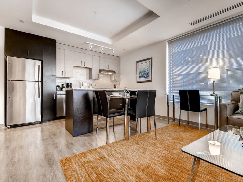Global Luxury Suites at the Commonwealth - photo 14