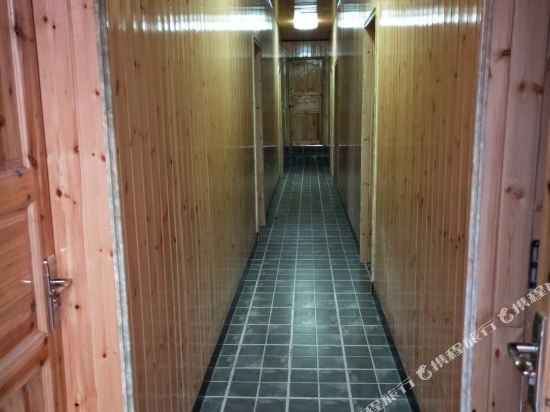 Courtyard Inn Lingshi in Cuifeng, People's Republic of China