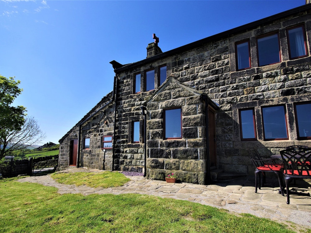 Rake Hey Farm — hotel in Todmorden
