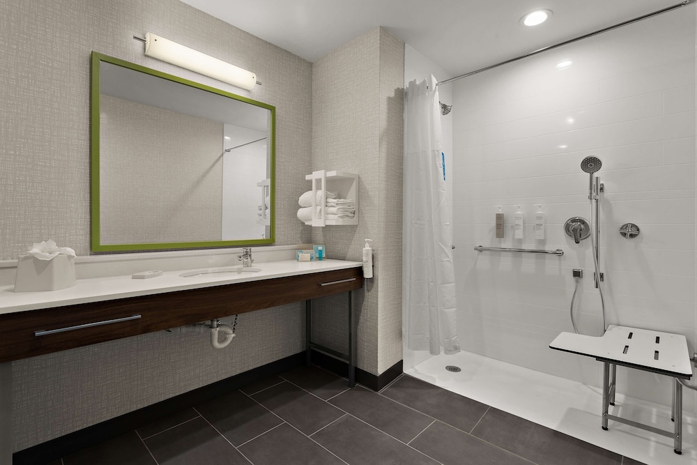 Hampton Inn & Suites by Hilton Ruskin I 75 - photo 42