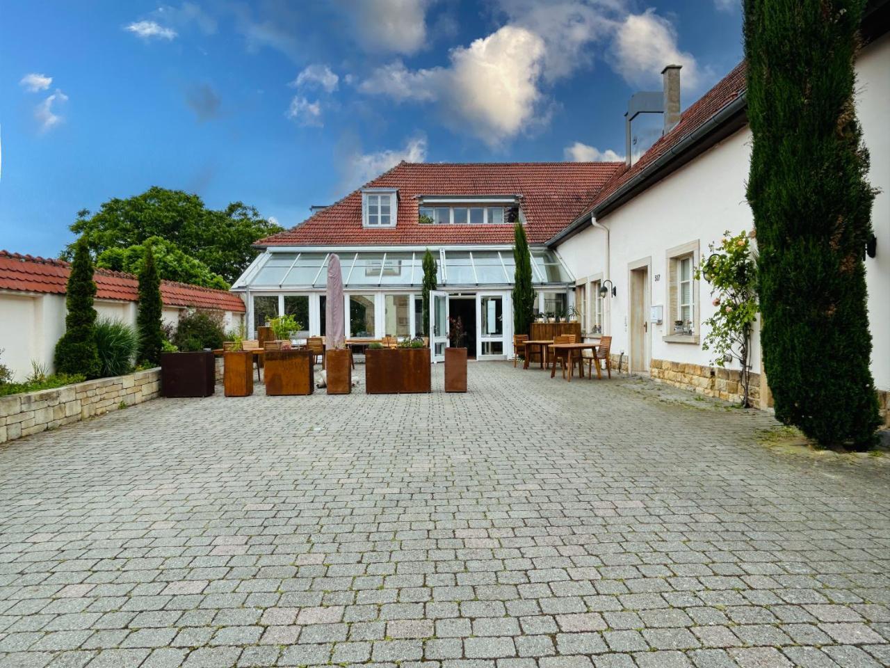 Ferien mit bis zu 7 Personen 3 Schlafzimmer 2 Bäder Sauna und Terrasse Haustiere willkommen — 4-Star Luxury Hotel in Neustadt, Germany