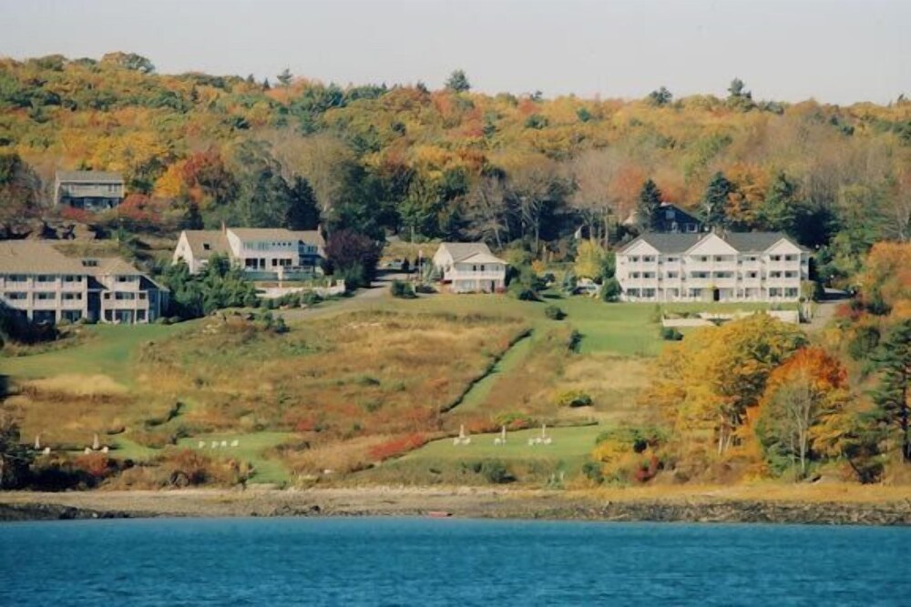 Strawberry Hill Seaside Inn - photo 34