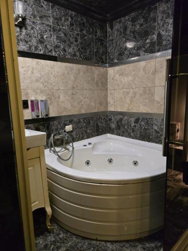 Klc Apart Otel — Bahcelievler — photo 3