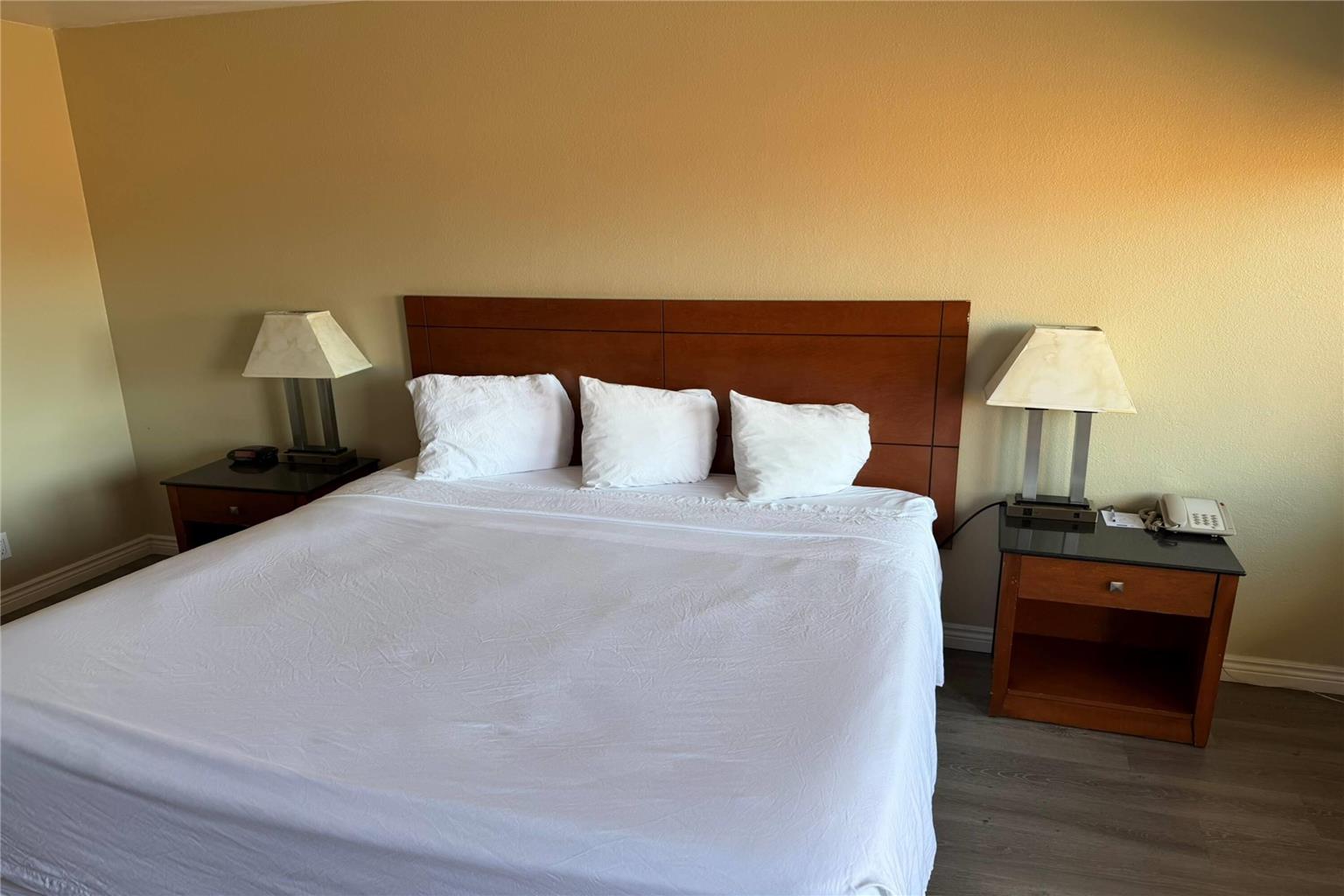Travelodge by Wyndham Hemet CA - photo 11