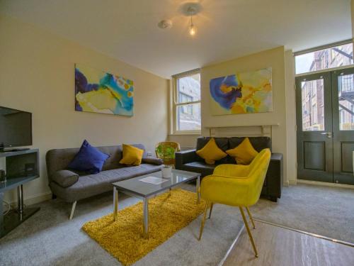Spacesavers at Figtree Lane — 4-Star Luxury Hotel in Sheffield, United Kingdom