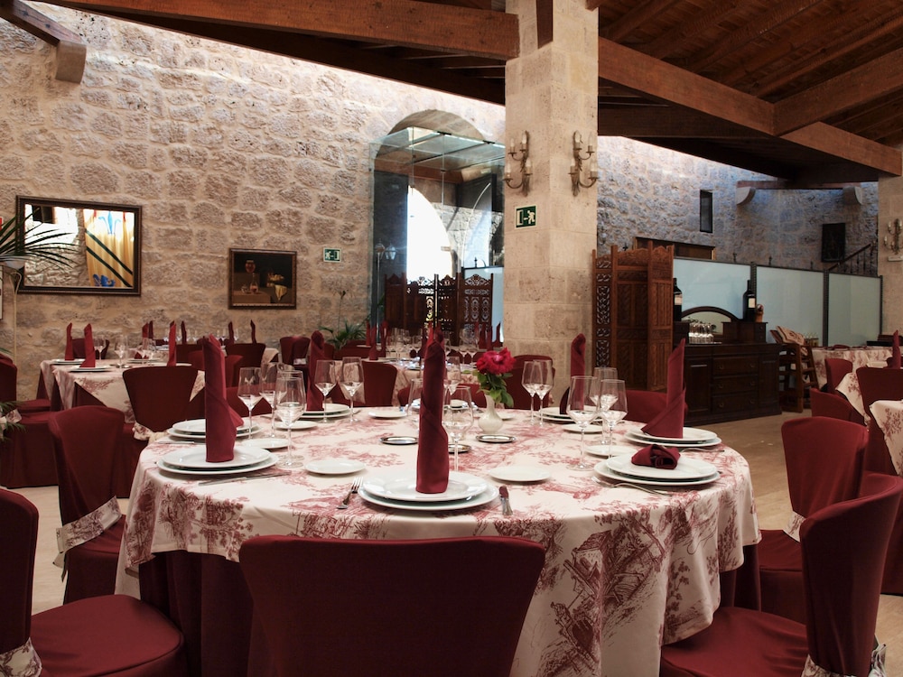 Senorio de Olmillos Hotel — hotel in Burgos