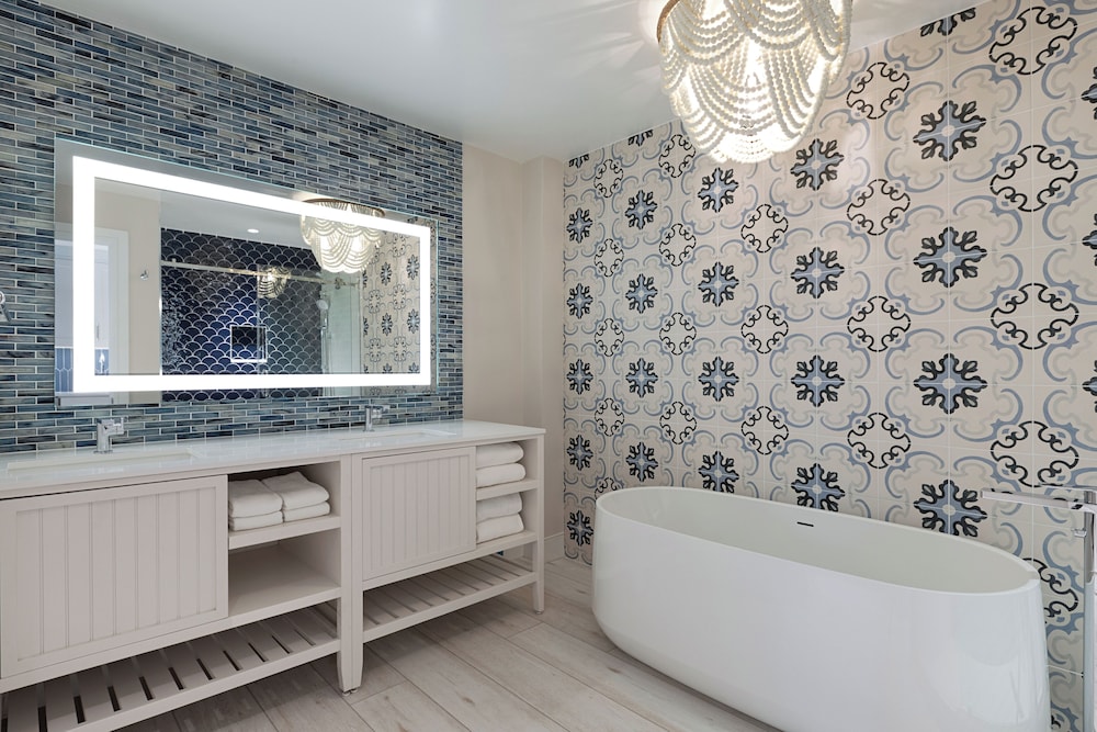 Opal Grand Oceanfront Resort & Spa - photo 68