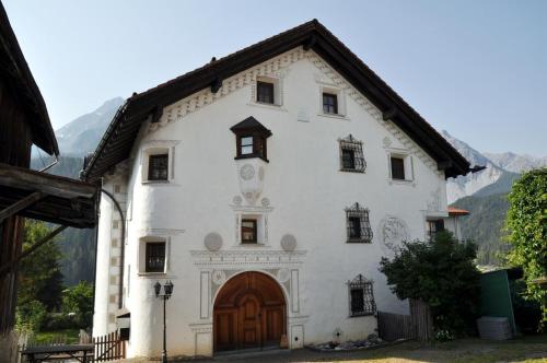 Chasa Sager 5 — 4-Star Luxury Hotel in Scuol, Switzerland