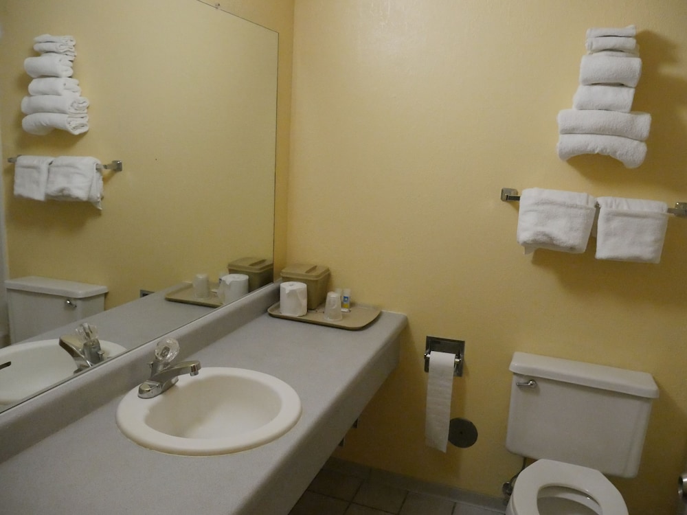 Sun Inn Motel - photo 12