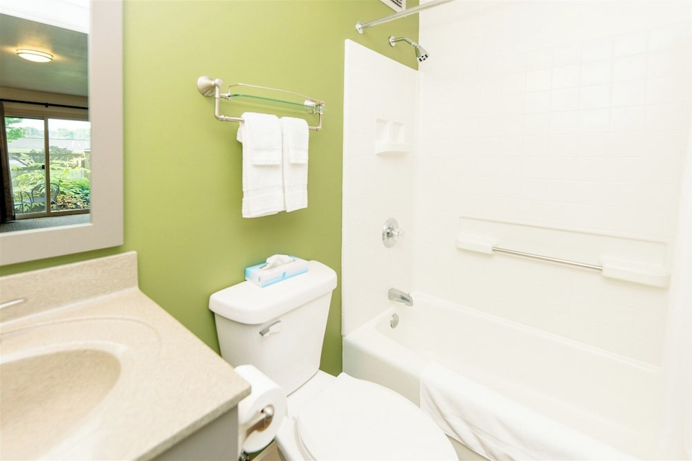 Brown County Inn - photo 20