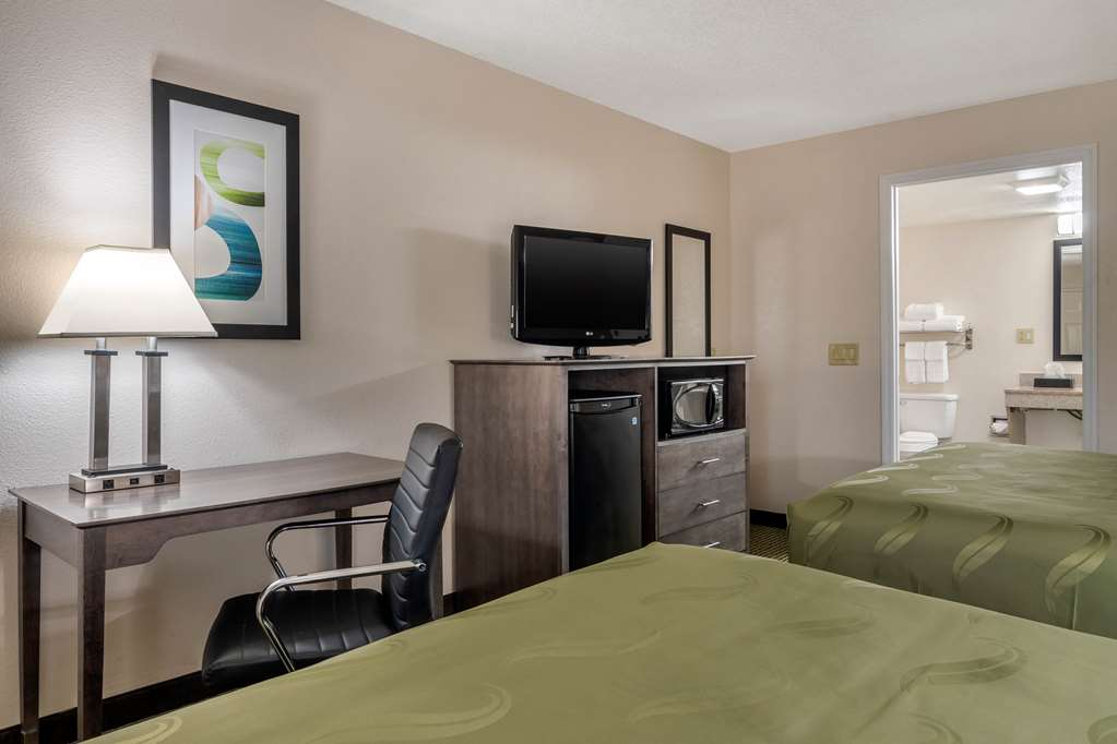 Quality Inn McDonough Atlanta South - photo 10