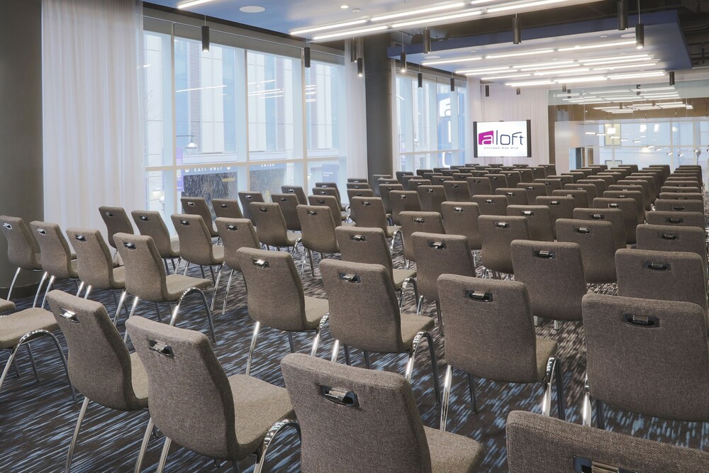 Aloft Chicago Mag Mile - photo 28