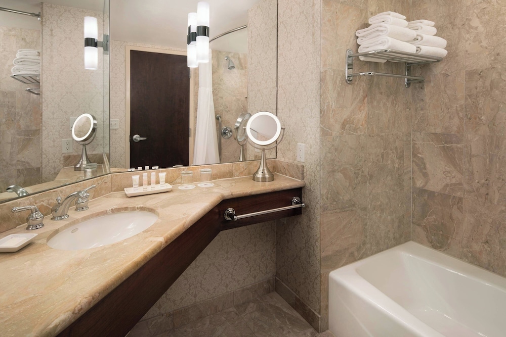 Marriott City Center - photo 24