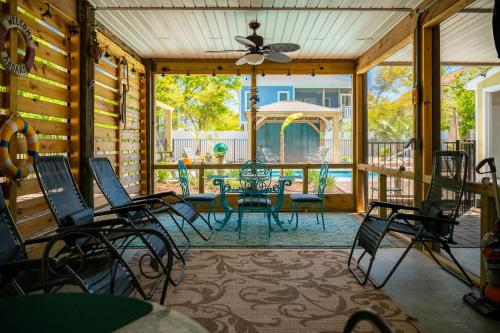 Nemo's Place by Oak Island Accommodations - photo 40