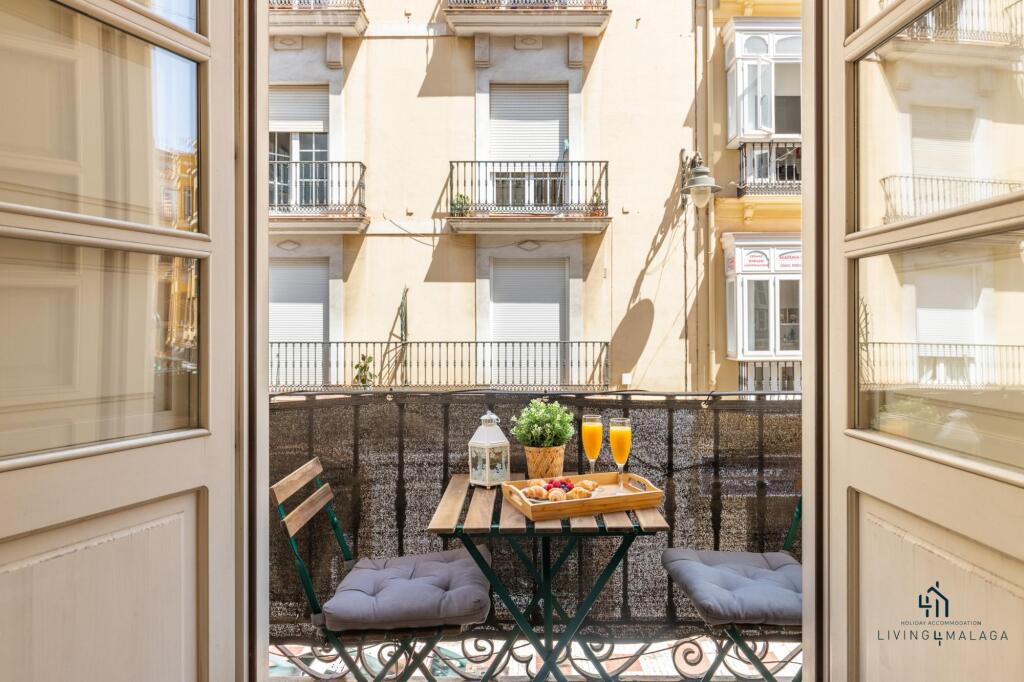 Studio 82 Living4malaga - carbon neutral hotel in Malaga