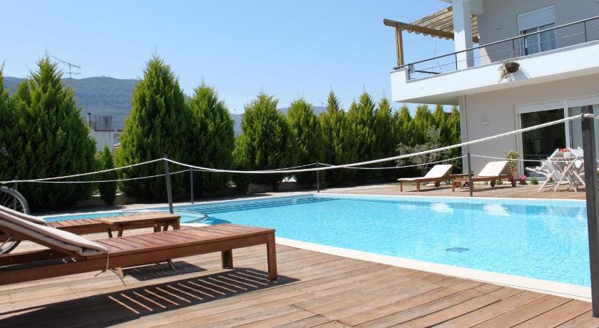 Alkistis Hotel - carbon neutral hotel in Aigio