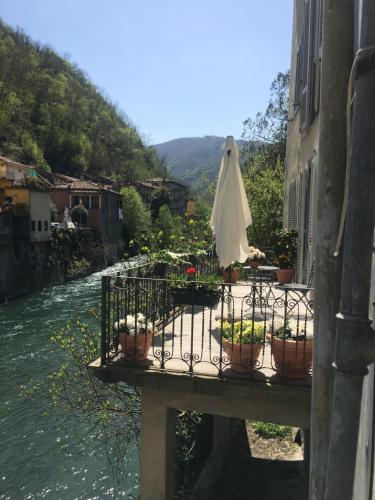Casa Ella — 4-Star Luxury Hotel in Bagni Di Lucca, Italy