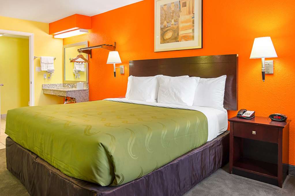 Quality Inn Carthage - photo 14
