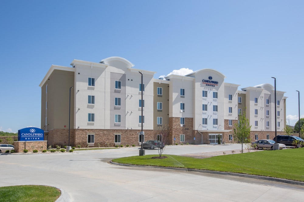 Candlewood Suites Omaha Millard Area by IHG - photo 35