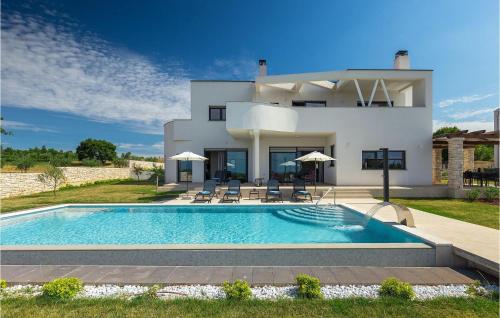 Villa Eleonora — 5-Star Luxury Hotel in Porec, Croatia