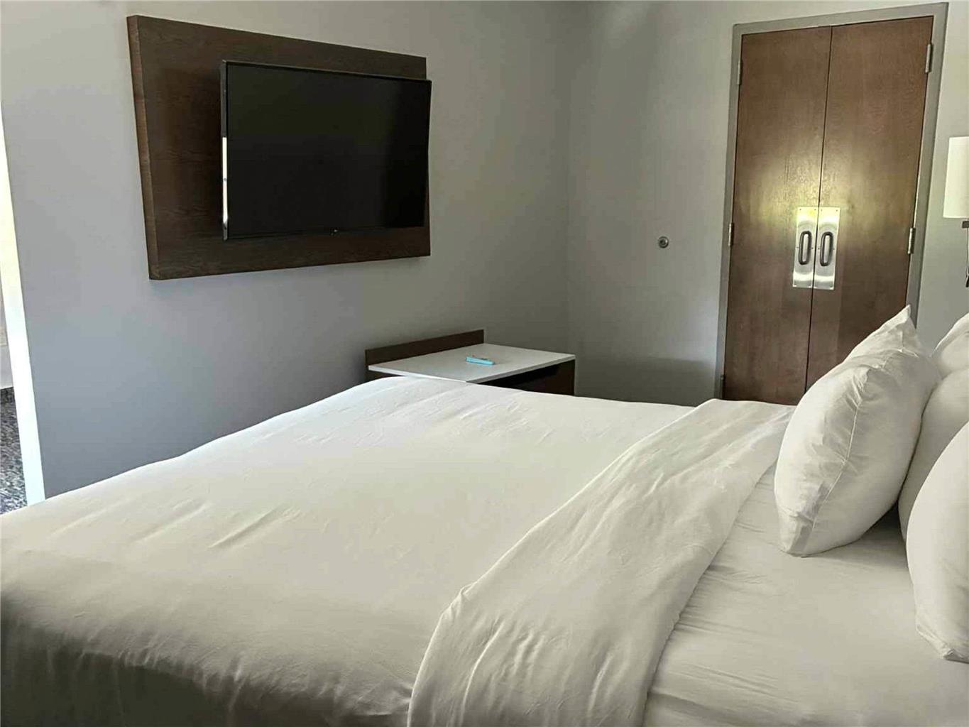 Comfort Inn and Suites Near Lake Guntersville - photo 25