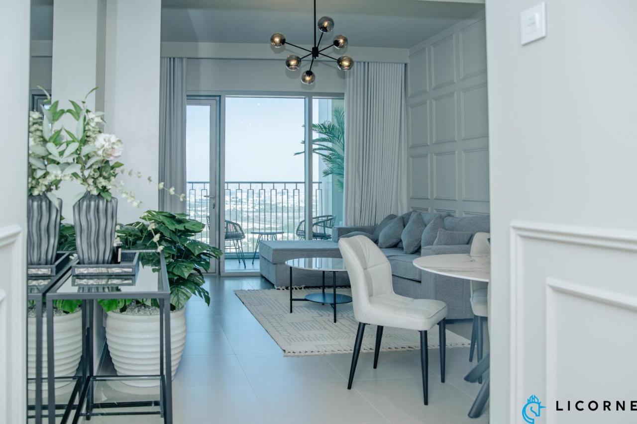 Unveil Downtown Luxury 1BR Majestic Skyline Views Downtown Views ll — 4-Star Luxury Hotel in Dubai, United Arab Emirates