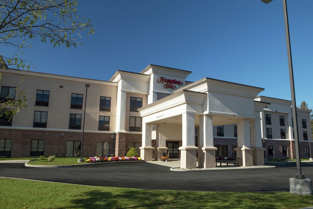 Hampton Inn Bennington - photo 38