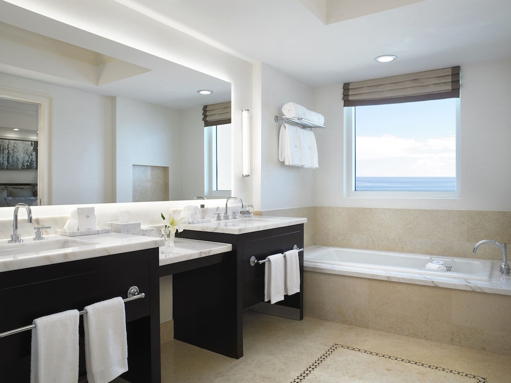 Acqualina Resort and Residences - photo 35