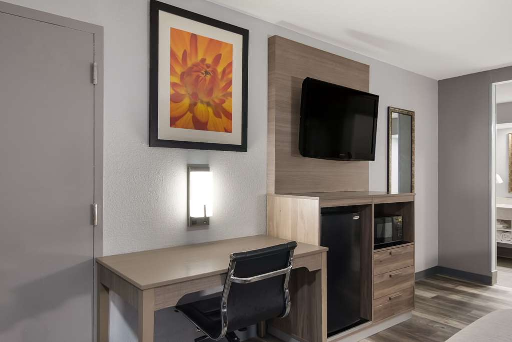 Quality Inn near Casinos and Convention Center - photo 16