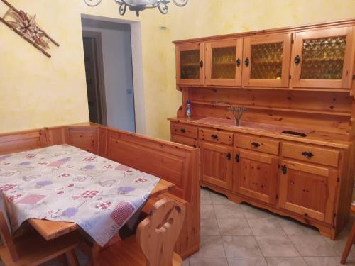 Il Biancone — hotel in Champdepraz