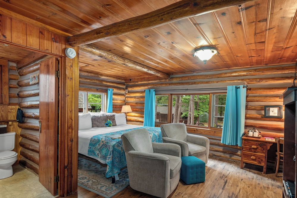 Tall Pines Inn - photo 21