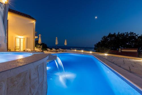 Villa La Residenza Heated pool — 4-Star Luxury Hotel in Podstrana, Croatia