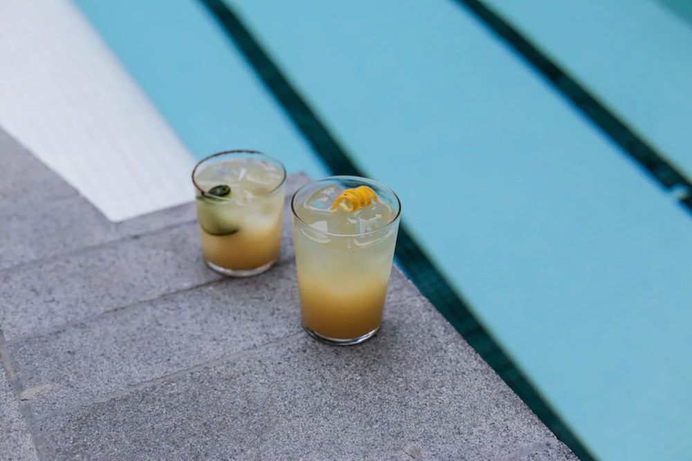 Poolside bar