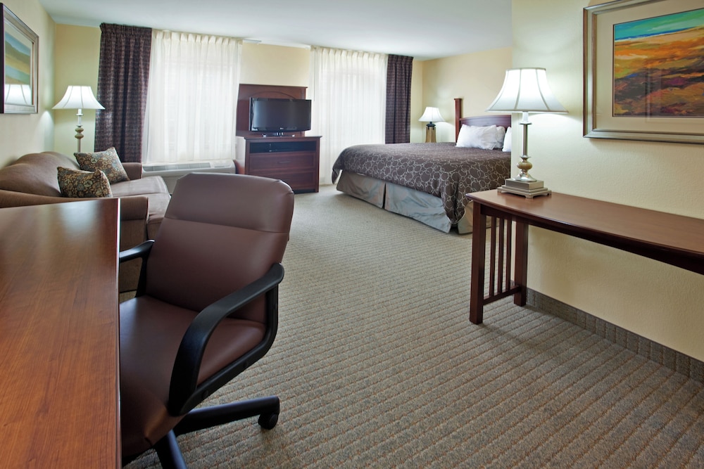 Staybridge Suites Elkhart North — Elkhart — photo 5