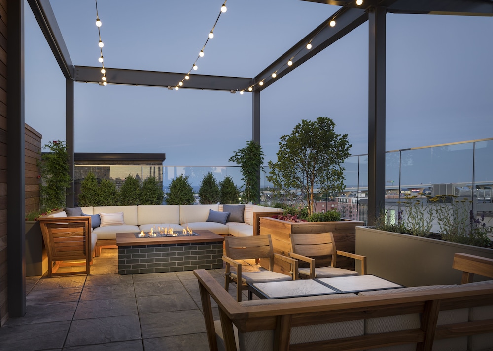 Kimpton Journeyman Hotel by IHG - photo 80